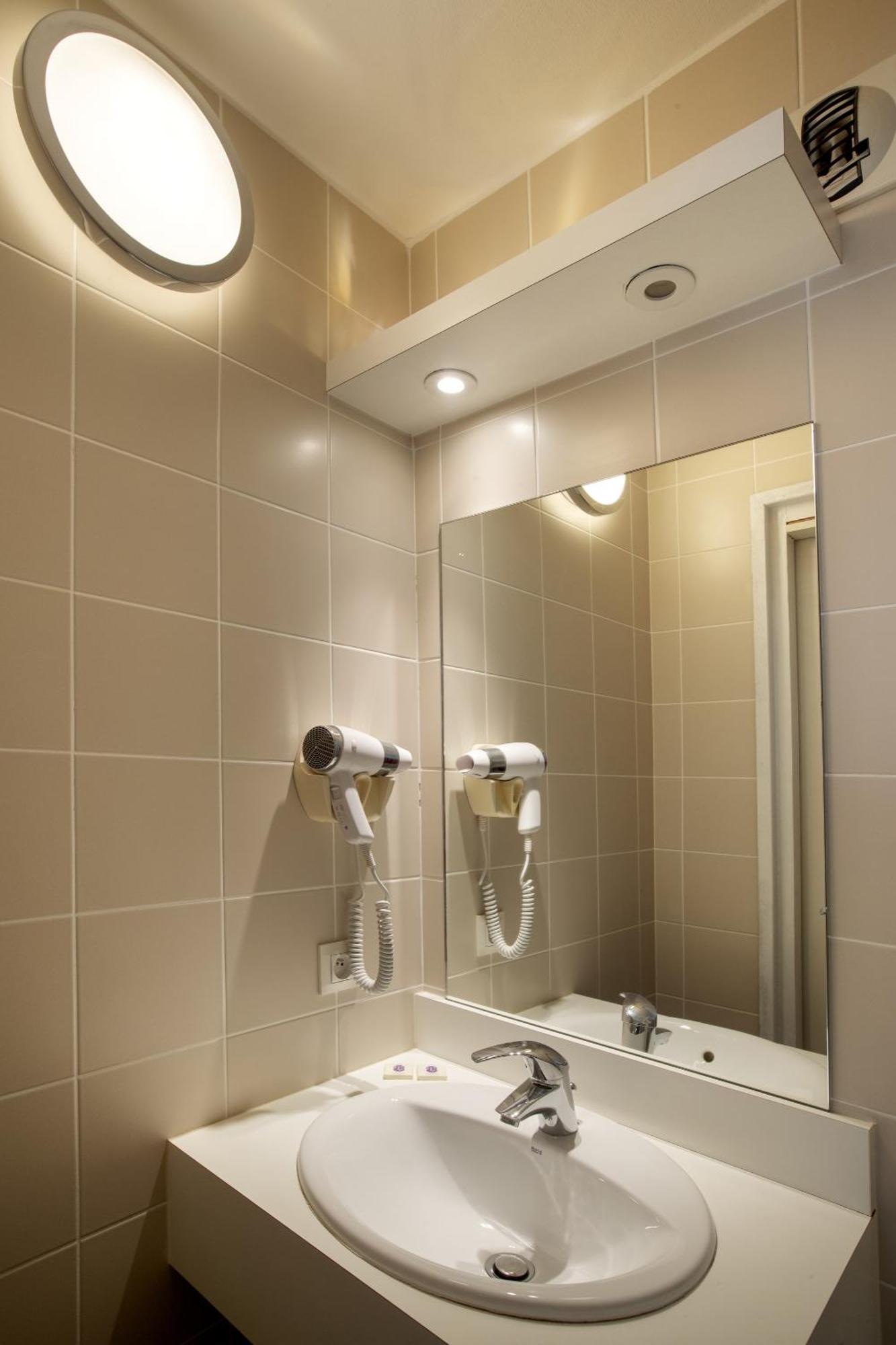 Hotel Gab House Bron Zewnętrze zdjęcie
