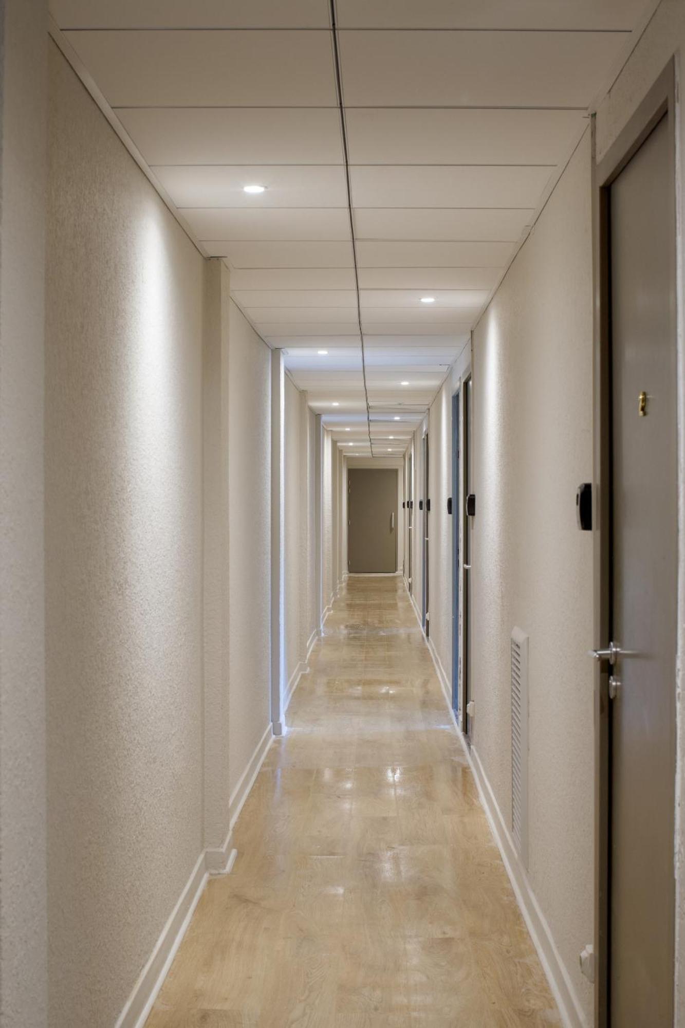Hotel Gab House Bron Zewnętrze zdjęcie