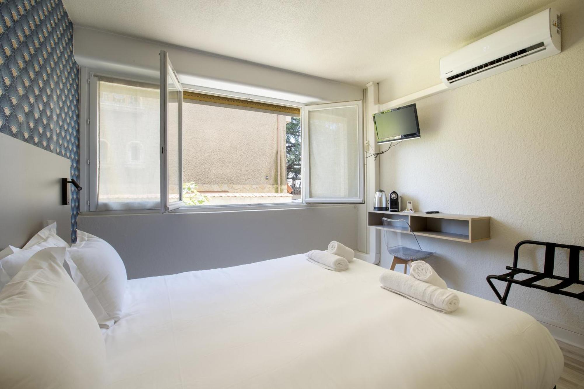 Hotel Gab House Bron Zewnętrze zdjęcie