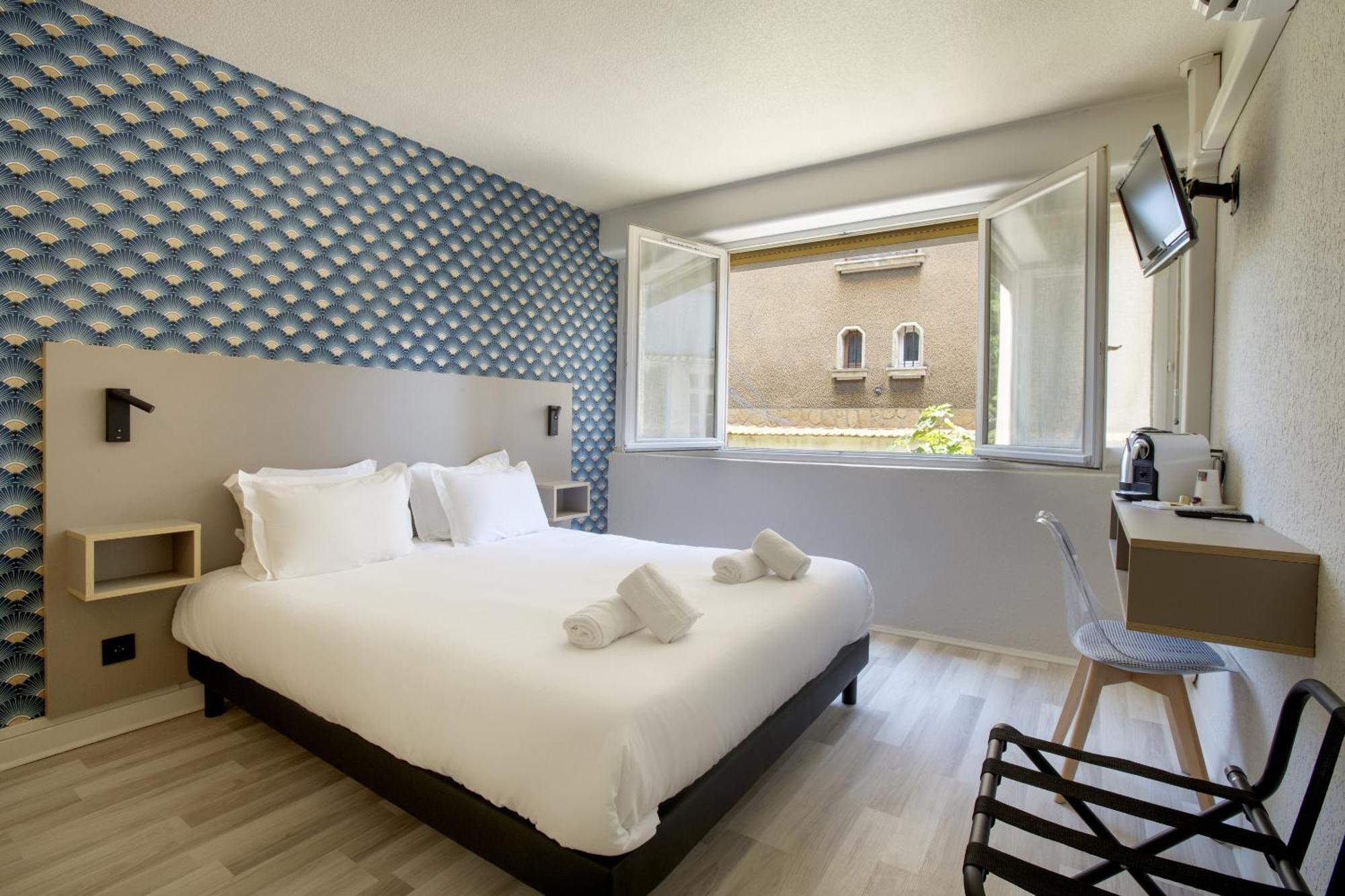 Hotel Gab House Bron Zewnętrze zdjęcie